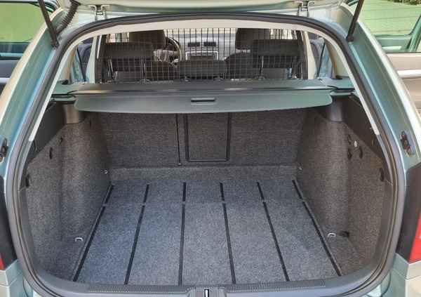 Skoda Octavia cena 19900 przebieg: 193000, rok produkcji 2009 z Żary małe 704